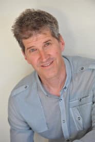 Chad Wackerman dans le rôle de Self