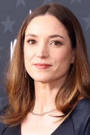 Emilie Lesclaux في دور Uma Cientista