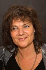 Marleen Stolz dans le rôle de Helena