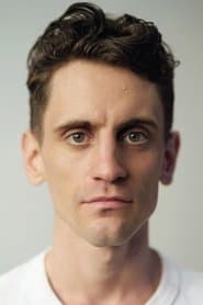 Jacob James Beswick dans le rôle de Fiend