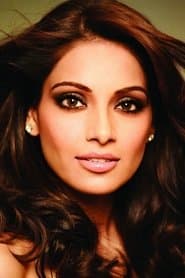Bipasha Basu dans le rôle de Sanjana Dhanraj