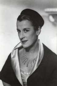 Beatrice Lillie في دور Mrs. Meers