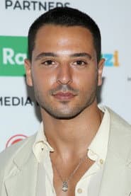 Giuseppe Giofre dans le rôle de Michele