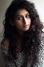 Nithya Naresh dans le rôle de Athira