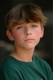 Skyler Paulley في دور Kevin