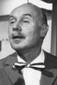 Helmut Weiss as Chairman