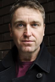 Daniel Casey dans le rôle de Self