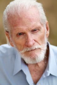 Lory Tom Thompson Sr. dans le rôle de Disabled Vet