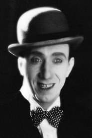 George Davis dans le rôle de Caretaker