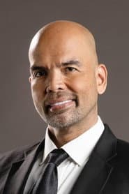 Benjie Paras في دور Docdoc