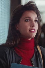Lisa Orgolini as Leslie Graham
