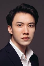 Charlie Goh في دور CPL Tan Wei Ming
