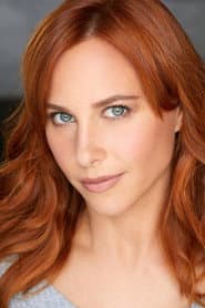 Michele Dawson dans le rôle de Nurse Deb