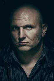 Vladyslav Derduga as Scull