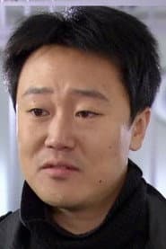 Kang Suk-won as Head of Department Kang