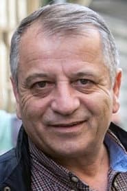 Musallim Hasanov as həkim