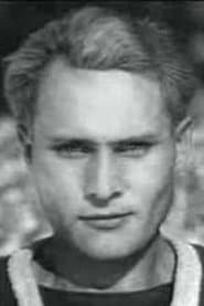 Григорий Плужник dans le rôle de Vasily Bidenko