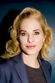 Helene Udy في دور Marcia Bateman