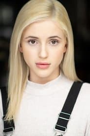 Skylar Radzion dans le rôle de Brit