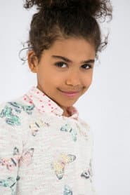 Yvanna-Rose Leblanc dans le rôle de Young Isabelle