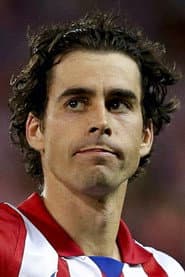 Tiago Mendes في دور Self