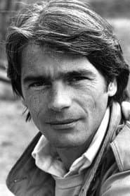 Sylvain Joubert as Me Lagarde