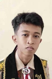 Fadly Ahmad Faza as Vampire