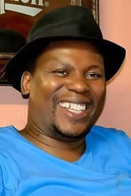 Mncedisi Shabangu dans le rôle de Zuko September