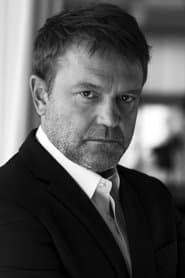 Georgi Staykov dans le rôle de Father