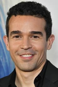 Rey Lucas as Gustavo