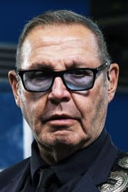 Chuck Panozzo dans le rôle de Self (Bass)