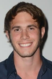 Blake Jenner dans le rôle de Jake Bradford