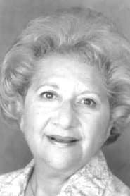Sylvia Kauders في دور Widow Goldfarb