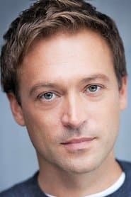 Paul Nicholls dans le rôle de Terry