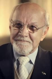 Emilio Pitta في دور Padre Alencar