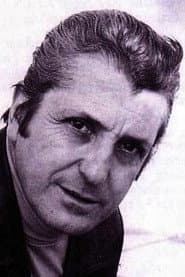 Maurice Ducasse في دور Le livreur