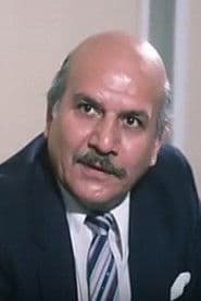Ezzat ElMashad dans le rôle de Aziz
