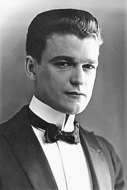 Wallace MacDonald في دور Marshall Langham