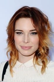 Chloe Dykstra dans le rôle de Nancy