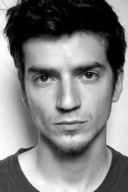 Lorenzo Pedrotti dans le rôle de Gianni