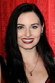 Ariel Teal Toombs في دور Teal Piper
