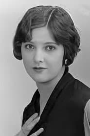 Dorothy Dunbar dans le rôle de Molly Marble