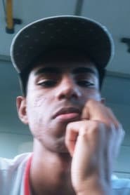 Cristian Menezes في دور Olho