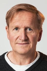 Matthew Cottle dans le rôle de Graham Meadows