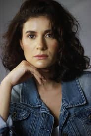 Michelly Amorim في دور Mãe