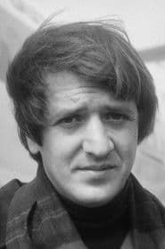 سوني بونو في دور Congressman Sonny Bono