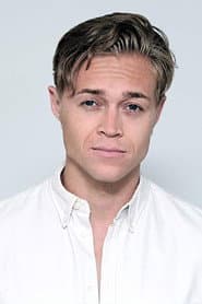 Fabian Bolin as Philipp