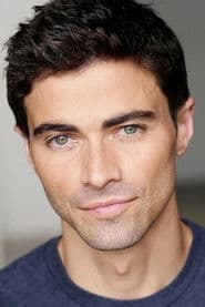 Matt Cohen في دور Henry Porter