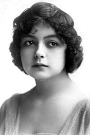 Winifred Bryson dans le rôle de Baroness