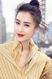 黄圣依 dans le rôle de Officer Pak Yut-Suet